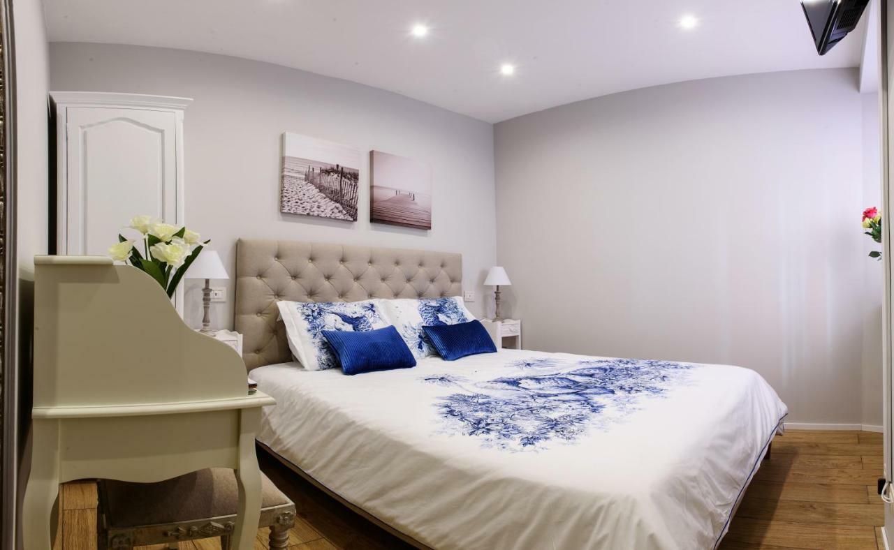 Lora Center Room, Parking Como Dış mekan fotoğraf